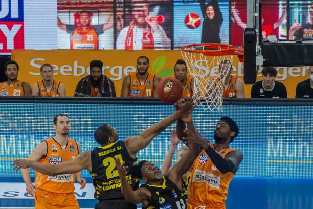 及与现有球 及与现有球