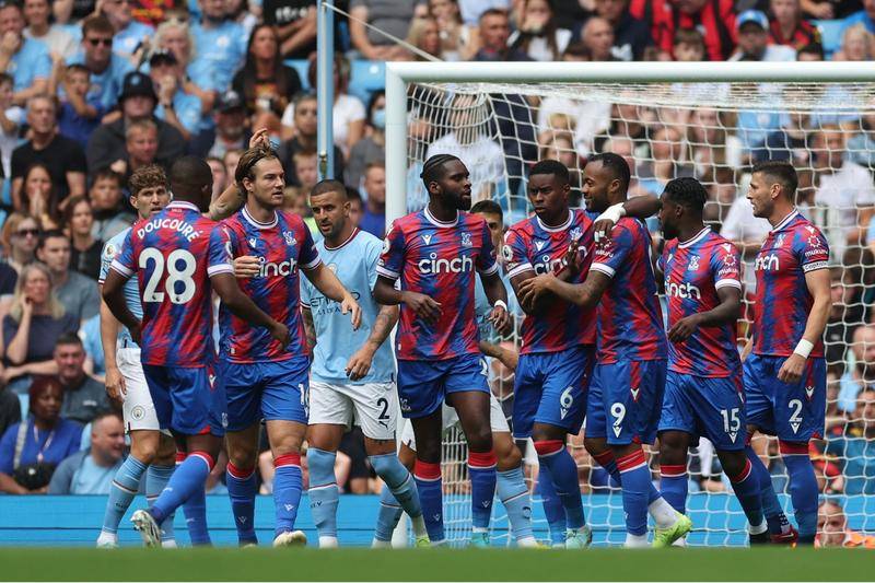 凤毛麟角 凤毛麟角