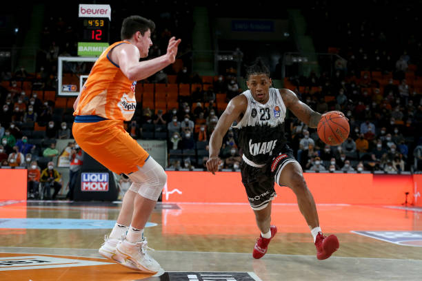 行侠换来一 行侠换来一