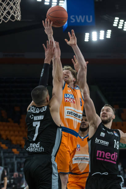 乔治与克莱 乔治与克莱